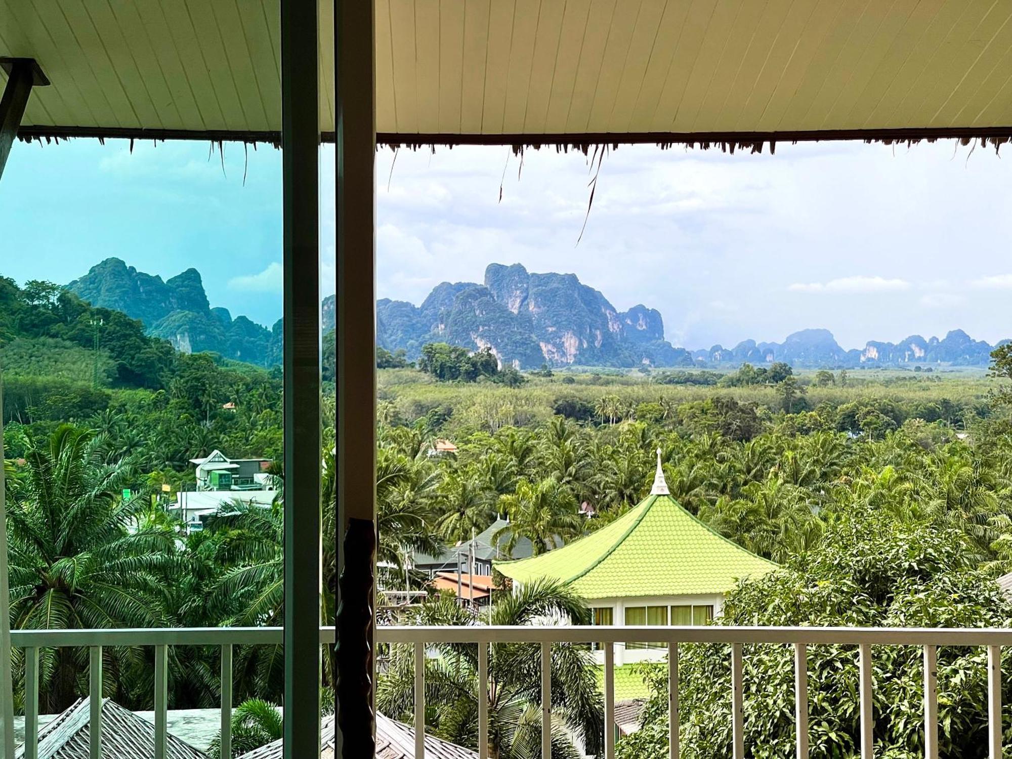 Ao Nang Baan Phuvara Retreat - Romantic Jacuzzi Mountain View Villas חדר תמונה