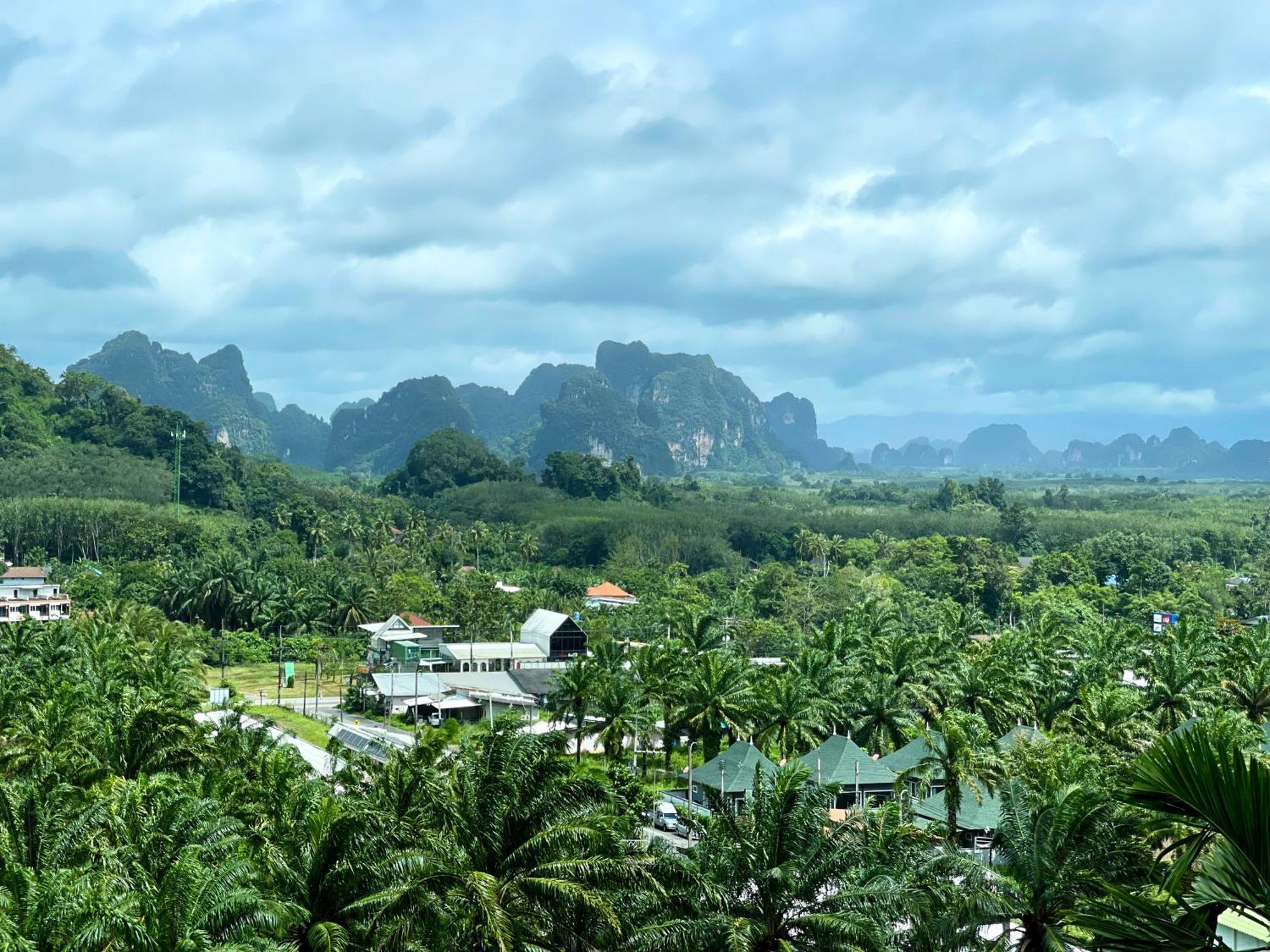 Ao Nang Baan Phuvara Retreat - Romantic Jacuzzi Mountain View Villas חדר תמונה