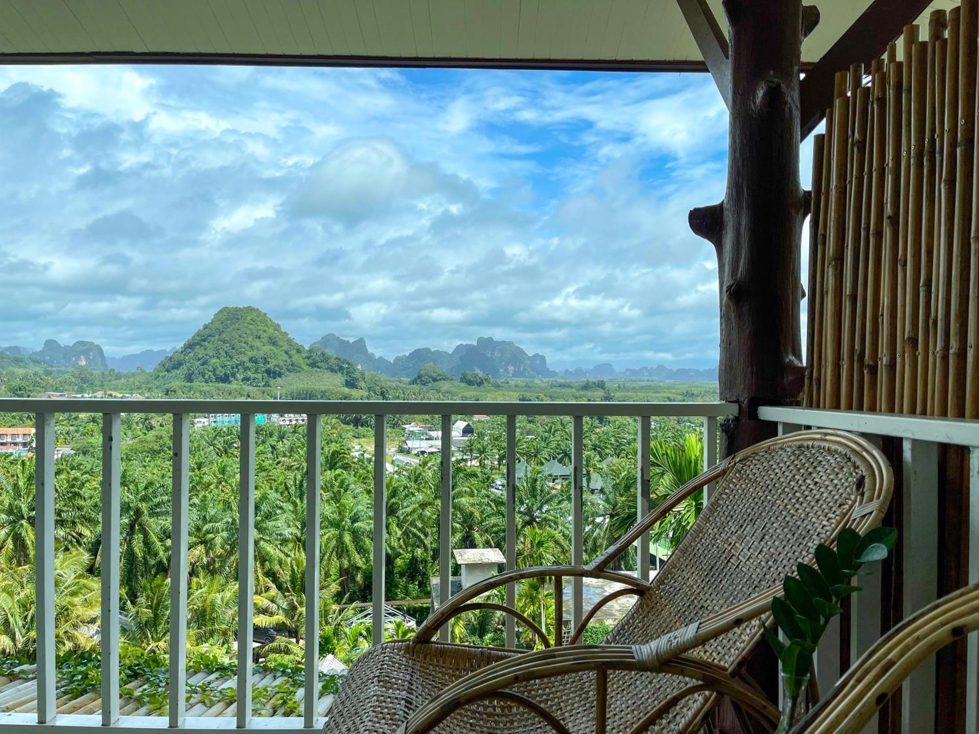Ao Nang Baan Phuvara Retreat - Romantic Jacuzzi Mountain View Villas חדר תמונה